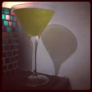 An Instagram of the Melon State Ball cocktail submitted by n0tquitethere that contains Plain Vodka, Midori Melon Liqueur and Orange