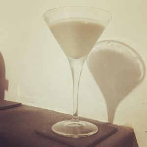 An Instagram of the Mexican Blonde cocktail submitted by n0tquitethere that contains White Rum, Kahlua, Curaçao Triple Sec and Cream