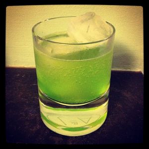 An Instagram of the Midori Spumoni cocktail submitted by n0tquitethere that contains Midori Melon Liqueur, Grapefruit and Soda Water